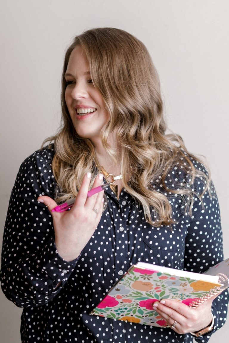 Hailey Dale Your Content Empire headshot
